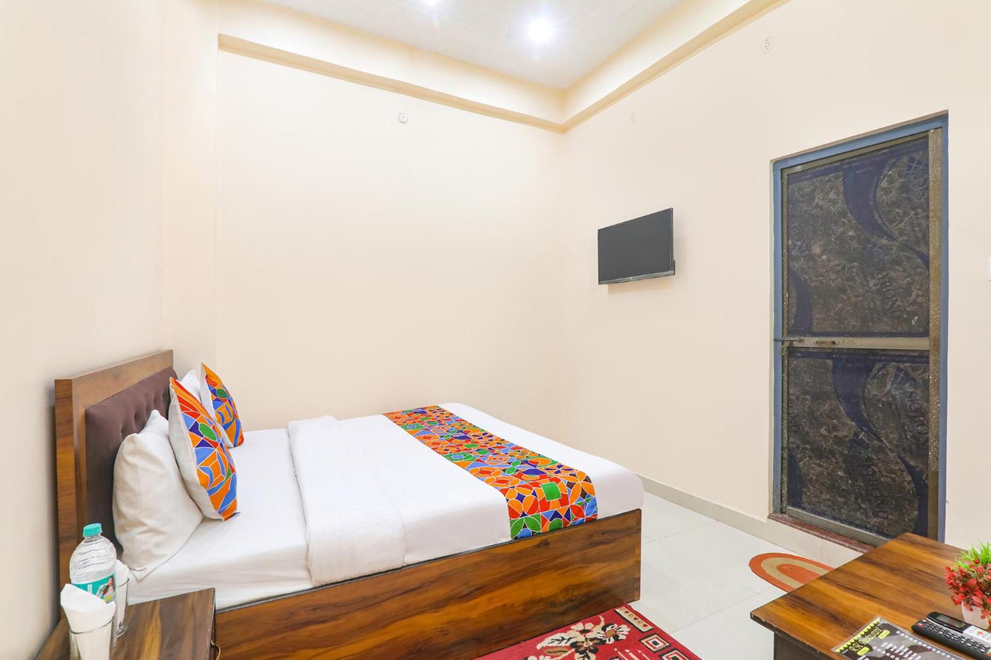 Ayodhya Fabhotel Rk Palace מראה חיצוני תמונה